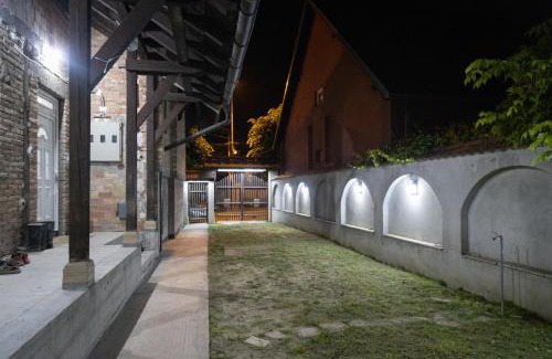 Ub Apartment | Apartman Centar 18