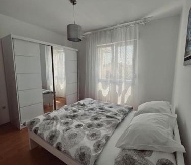 Ljubuski Apartment | Apartman Cherry