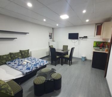 Uzice Apartment | Apartman Galerija