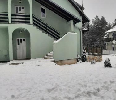 Divcibare Apartment | Apartman IN