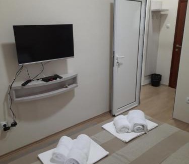 Leon Apartment | Apartman Karadjordje 2