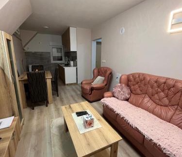 Krusevac Apartment | Apartman KVINS 1