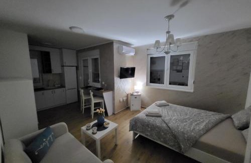 Sremska Mitrovica Apartment | Apartman LALA