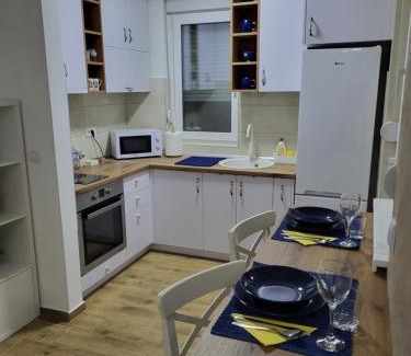 Sremska Mitrovica Apartment | Apartman LALA
