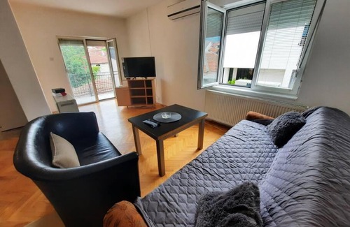 Vranje Apartment | Apartman Lan - Free parking