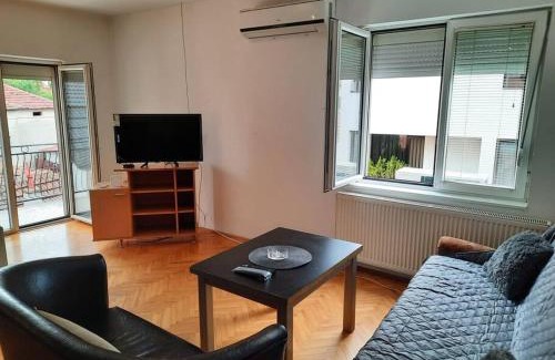 Vranje Apartment | Apartman Lan - Free parking