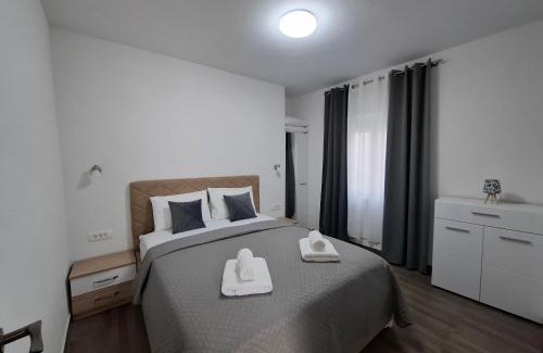 Kotor Apartment | Apartman Lazovic Prcanj