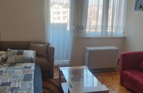 Arandelovac Apartment | Apartman LENA