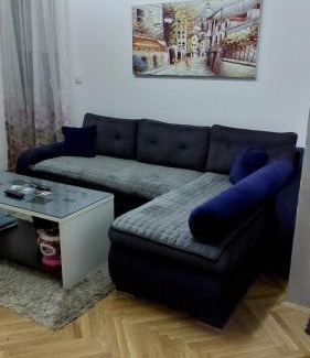 Valjevo Apartment | Apartman Luna