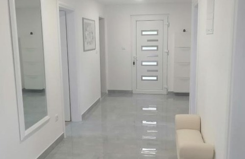 Herzegovina-Neretva Canton Apartment | Apartman Lutkica