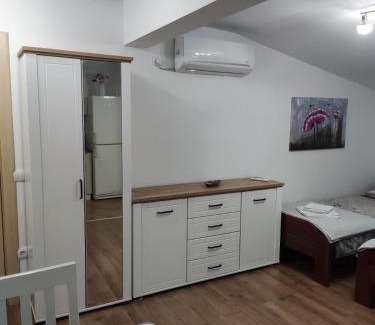 Stari Banovci Apartment | Apartman M Batajnica