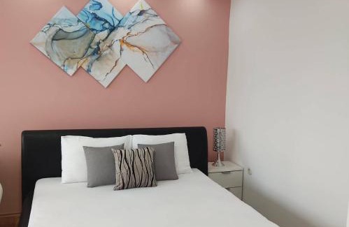 Sombor Apartment | Apartman Maja