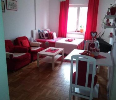Pozarevac Apartment | Apartman Mira