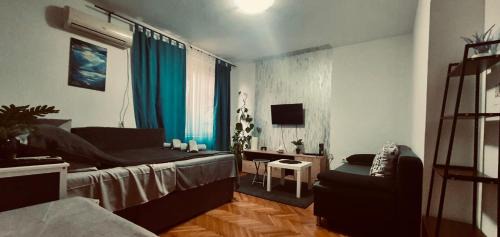 Slavija Apartment | Apartman Moon