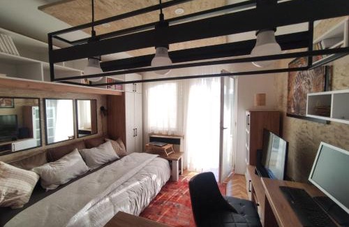 Mladenovac Apartment | Apartman Osmeha