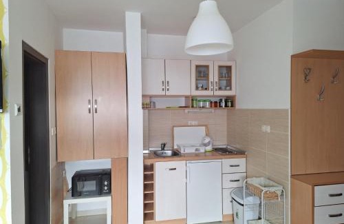 Serbia Apartment | Apartman R&M Kraljevi čardaci