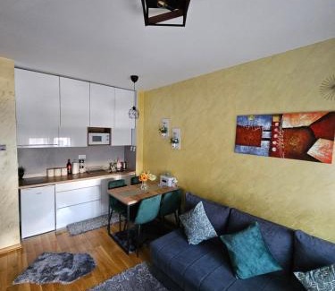 Zlatibor Apartment | Apartman Rajska dolina Titova vila