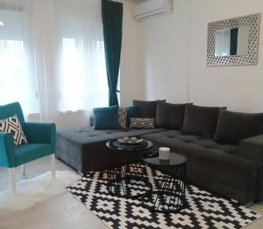 Sremska Mitrovica Apartment | Apartman SILVER