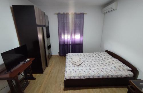 Trebinje Apartment | Apartman/Soba