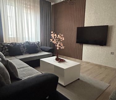 Subotica Apartment | Apartman Tara