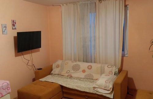Krusevac Apartment | Apartman UNA