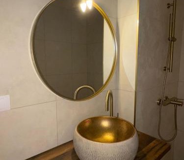 Slavija Apartment | Apartman Viktoria