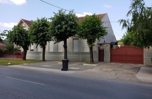 Kikinda Apartment | Apartman Vila Milica