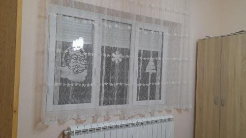 Mladenovac Apartment | Apartman Visnja