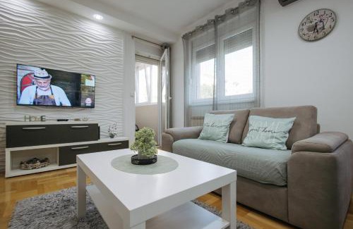 Pirot Apartment | Apartman Vukota Pirot