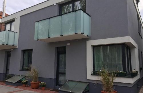 Balatonfured Apartment | Apartmanhotel Baraton*