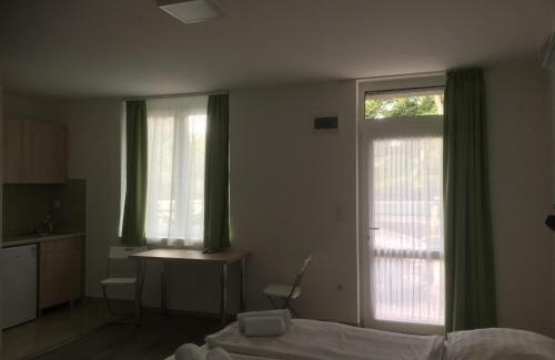 Balatonfured Apartment | Apartmanhotel Baraton*
