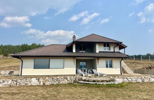 Kremna Apartment | Apartmani ŠUMSKA KUĆA