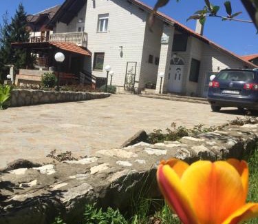 Zlatibor Apartment | Apartmani Berghaus