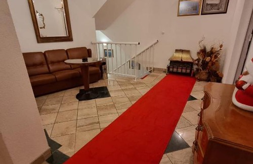 Canton 10 Apartment | Apartmani Li