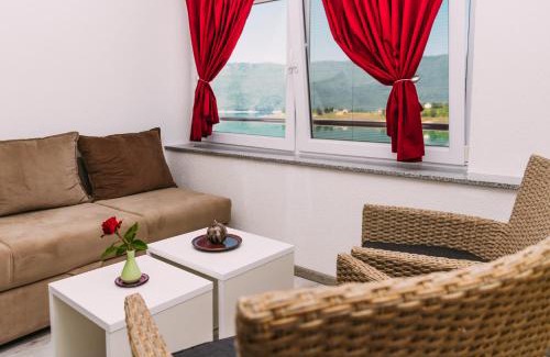 Herzegovina-Neretva Canton Apartment | Apartmani Markešić Ramsko jezero