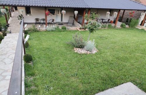 Vrdnik Apartment | Apartmani Maslačak