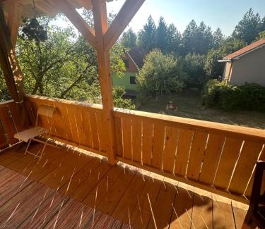 Vrdnik House | Apartmani Mila , Nova drvena kucica