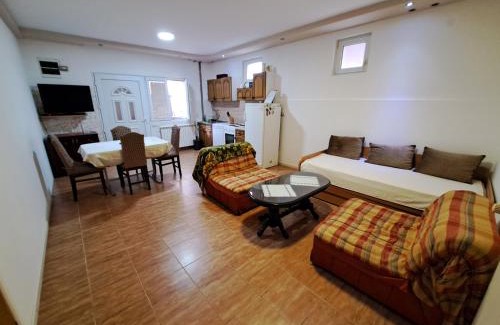 Zvezdara Apartment | Apartmani MilaMi #1
