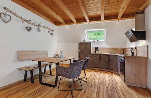 Bad Peterstal-Griesbach Apartment | Apartment 'Schwarzwaldperle' with Private Terrace, Shared Garden and Wi-Fi