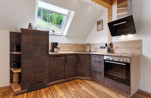 Bad Peterstal-Griesbach Apartment | Apartment 'Schwarzwaldperle' with Private Terrace, Shared Garden and Wi-Fi