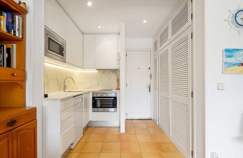 Calella de Palafrugell Apartment | Apartment with parking 400m beach and shops