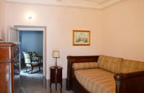 Sermugnano House | Apartment/ flat - SermugnanoHouse with character