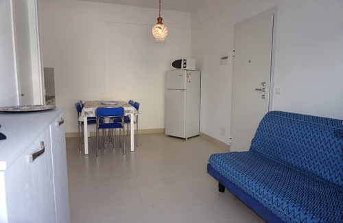 Porto Santa Margherita Apartment | Apartment with private garden