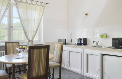 Santo Stefano Belbo Apartment | Apartment Split level