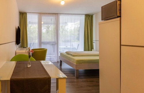 Rielasingen-Worblingen Apartment | Apartment 3 in Apartment House “Aach Apart” near Lake Constance with Wi-Fi & Balcony
