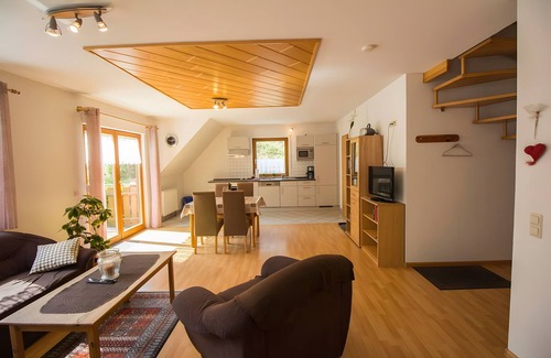 Oberkirch Apartment | Apartment '1, 70qm' with Balcony and Wi-Fi