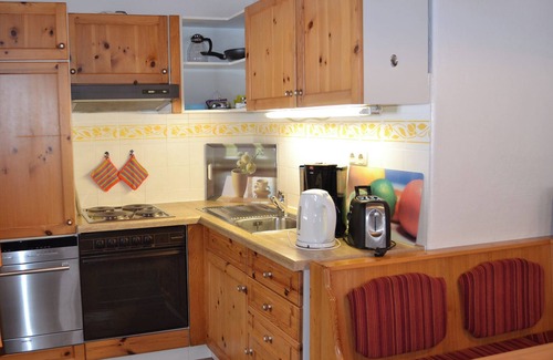 Bischofswiesen Apartment | Apartment 1 - Watzmannblick, for 1-4 persons, approx. 55 sqm, 1 bedroom, living room/bedroom, kitchenette, shower/WC, balcony
