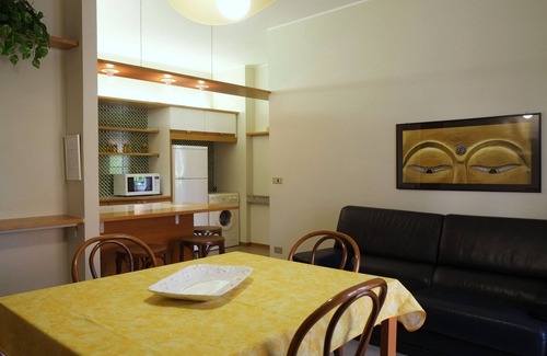 Torre Pedrera Apartment | Apartment 100 meters from the beach (air conditioning)