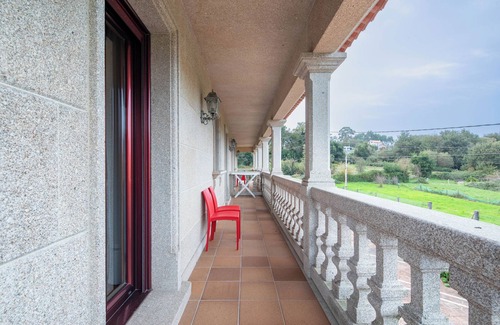Cangas Apartment | 'Apartment 12' with Shared Pool, Private Terrace and Wi-Fi
