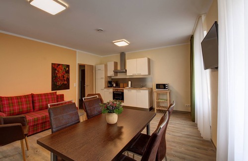 Altstadt Apartment | Apartment/2 bedrooms, bathroom u. add. Guest toilet in the old town of Görlitz